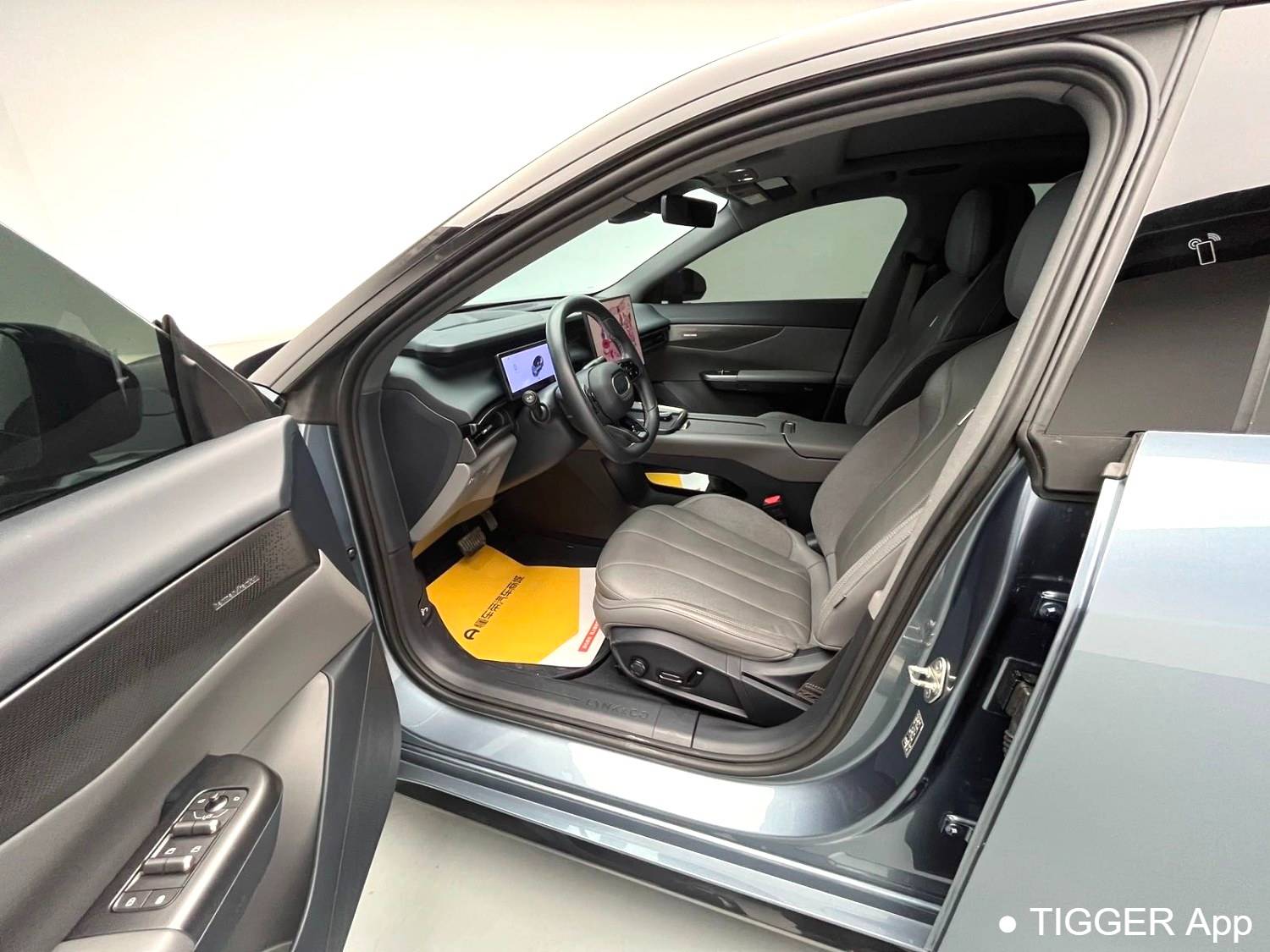 LYNK&CO  2024 LYNK&CO  07 EM-P 1.5T 126 Long Range Halo Automatic Transmission