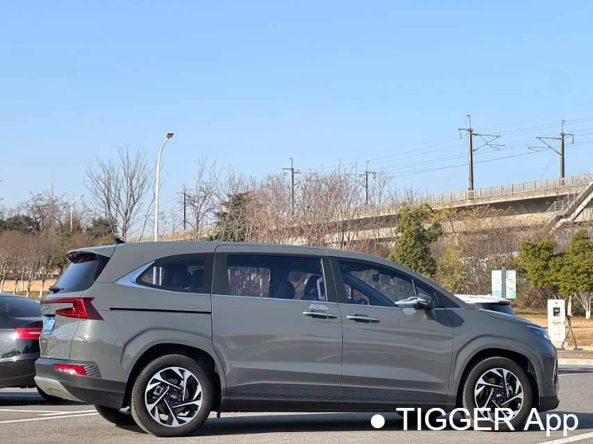 HYUNDAI 2021 Custo 2.0TGDi 380TGDi TOP Premium Intelligent Love Flagship Edition Automatic Transmission