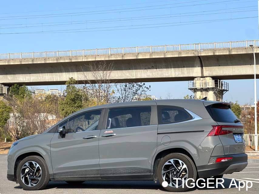 HYUNDAI 2021 Custo 2.0TGDi 380TGDi TOP Premium Intelligent Love Flagship Edition Automatic Transmission