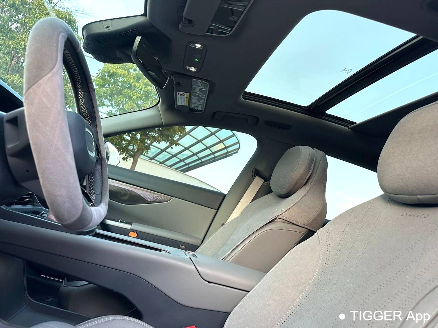 LYNK&CO 2024 LYNK&CO 07 EM-P 1.5T 126 Long Range Halo Automatic Transmission