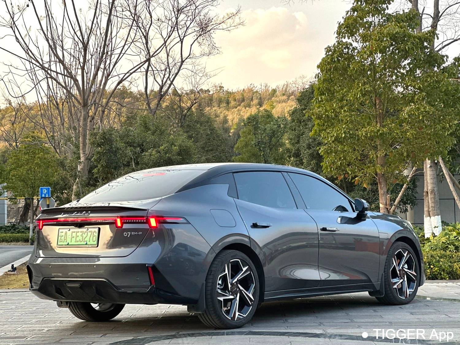 LYNK&CO 2024 LYNK&CO 07 EM-P 1.5T 126 Long Range Halo Automatic Transmission