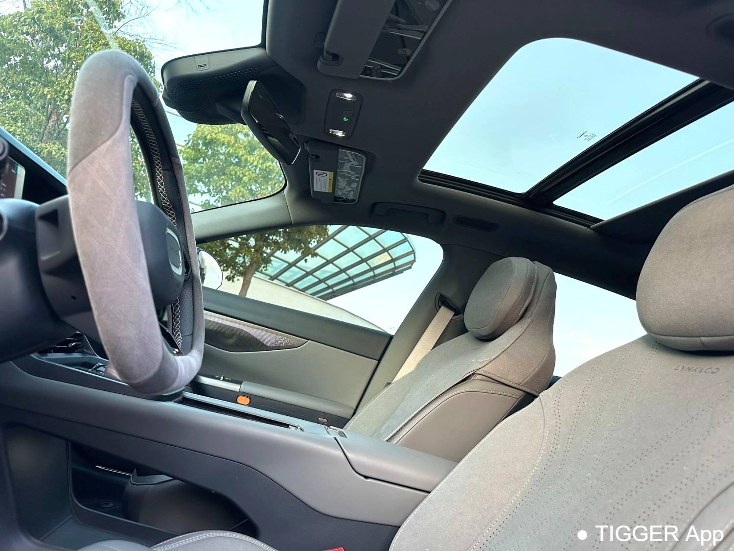 LYNK&CO 2024 LYNK&CO 07 EM-P 1.5T 126 Long Range Halo Automatic Transmission