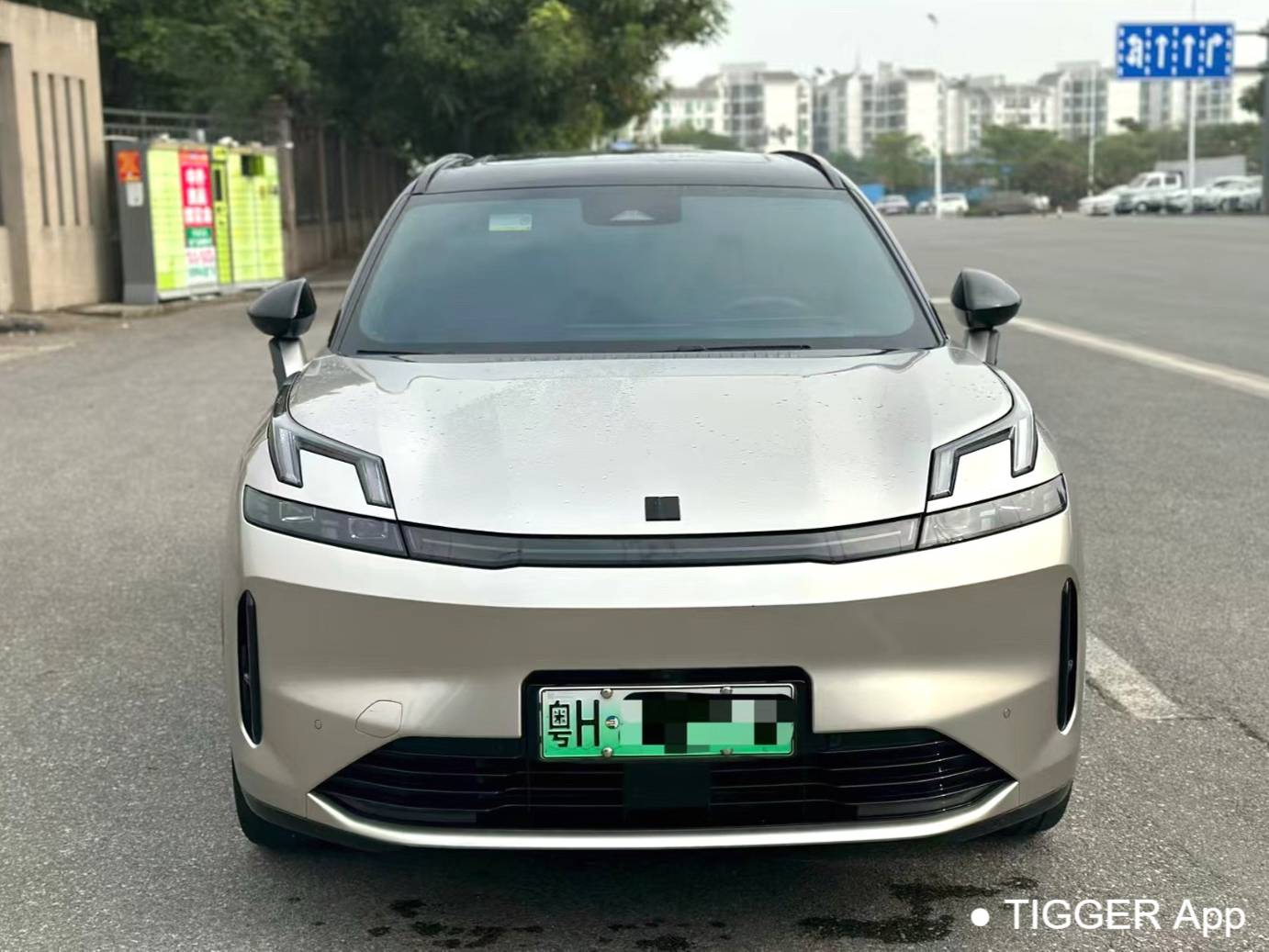 LYNK&CO 2023 LYNK&CO 08 EM-P 1.5T 220km four-wheel drive performance Halo automatic transmission