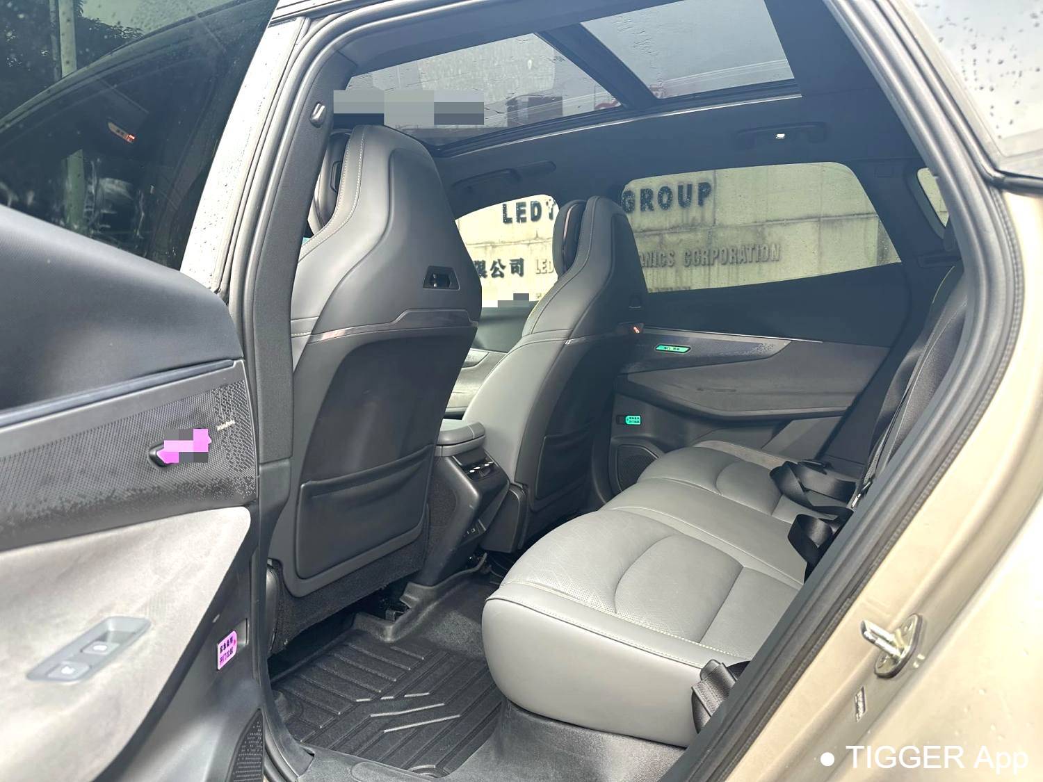 LYNK&CO 2023 LYNK&CO 08 EM-P 1.5T 220km four-wheel drive performance Halo automatic transmission