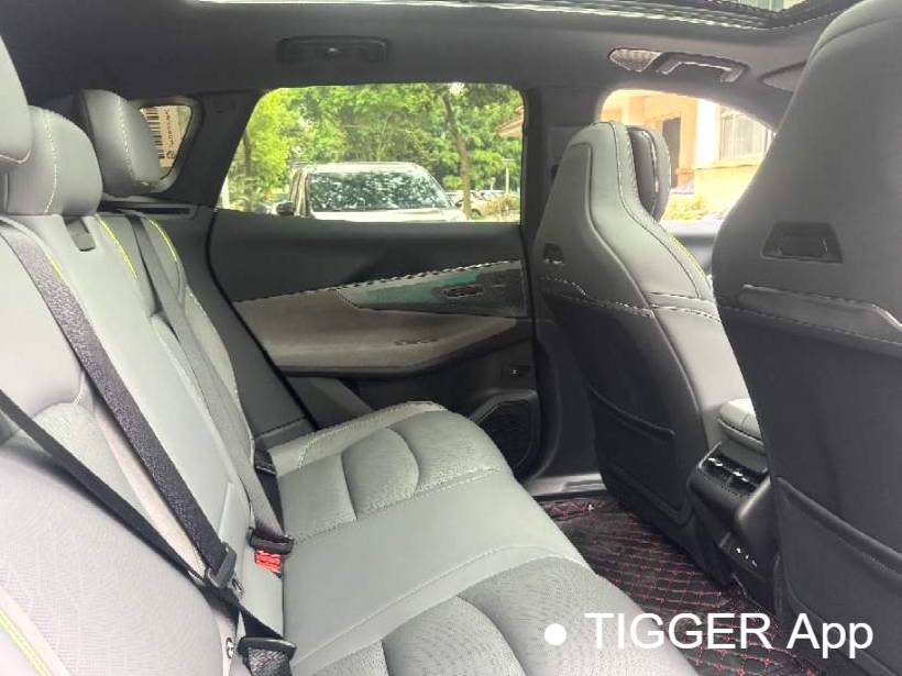 LYNK&CO 2023 LYNK&CO 08 EM-P 1.5T 220km four-wheel drive performance Halo automatic transmission