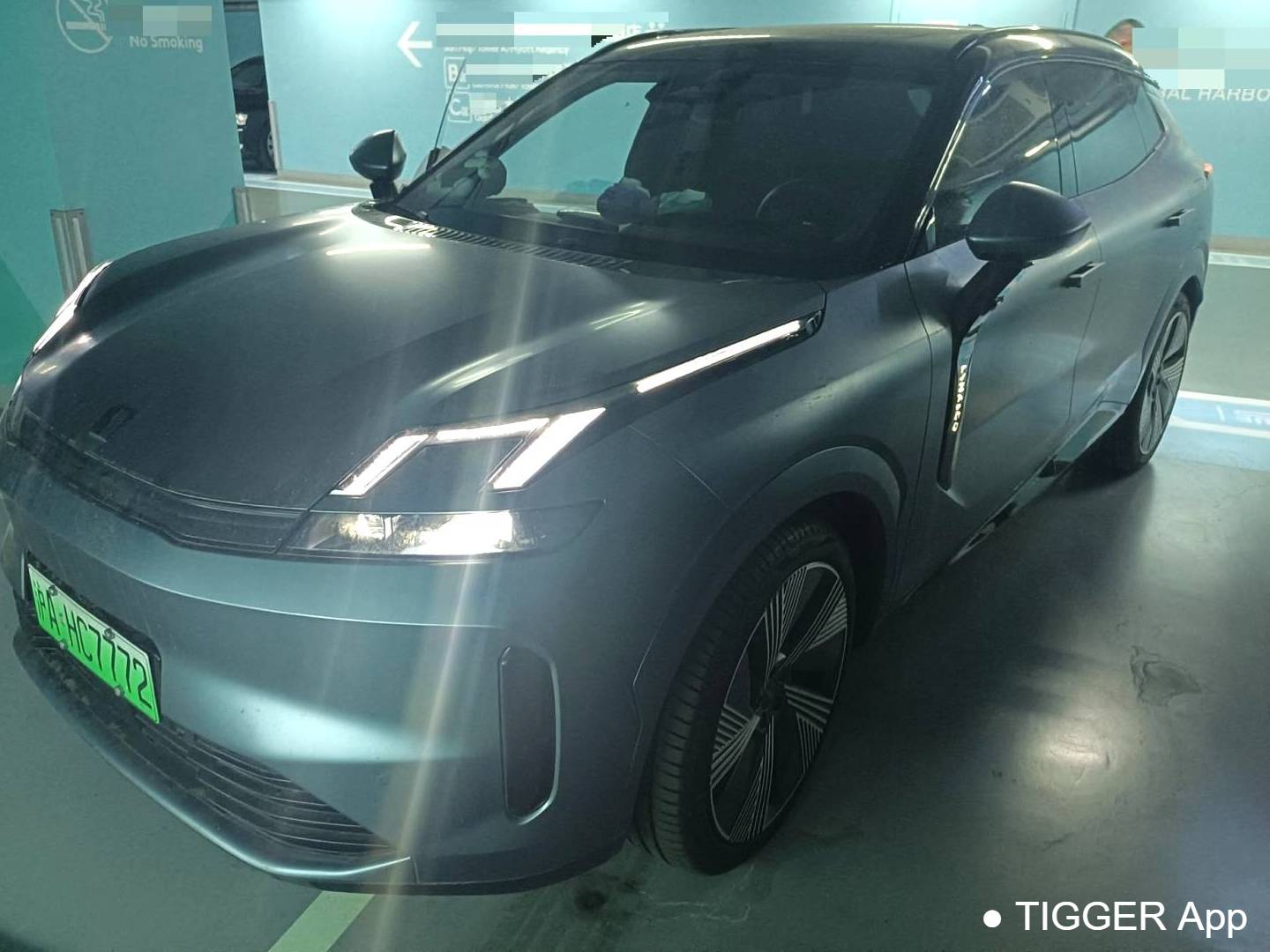 LYNK&CO 2023 LYNK&CO 08 EM-P 1.5T 245km Ultra Long Range Halo Automatic Transmission