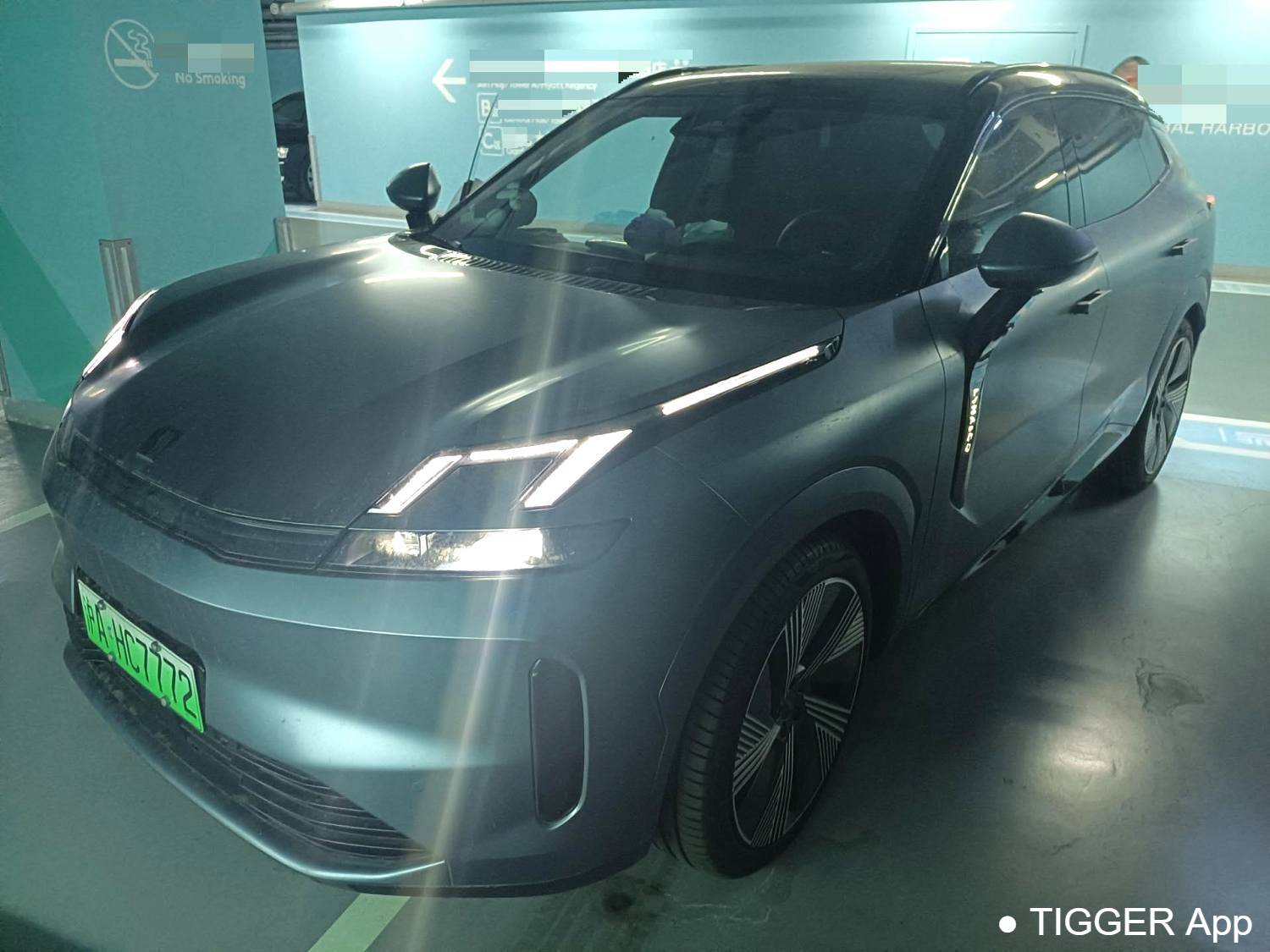 LYNK&CO 2023 LYNK&CO 08 EM-P 1.5T 245km Ultra Long Range Halo Automatic Transmission