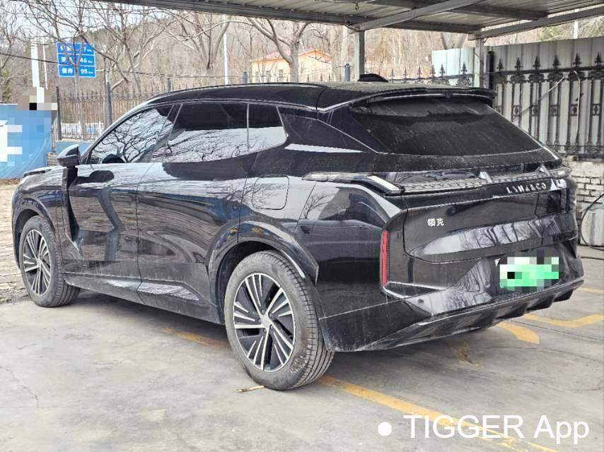 LYNK&CO 2023 LYNK&CO 08 EM-P 1.5T 120km Long Range Halo Automatic Transmission