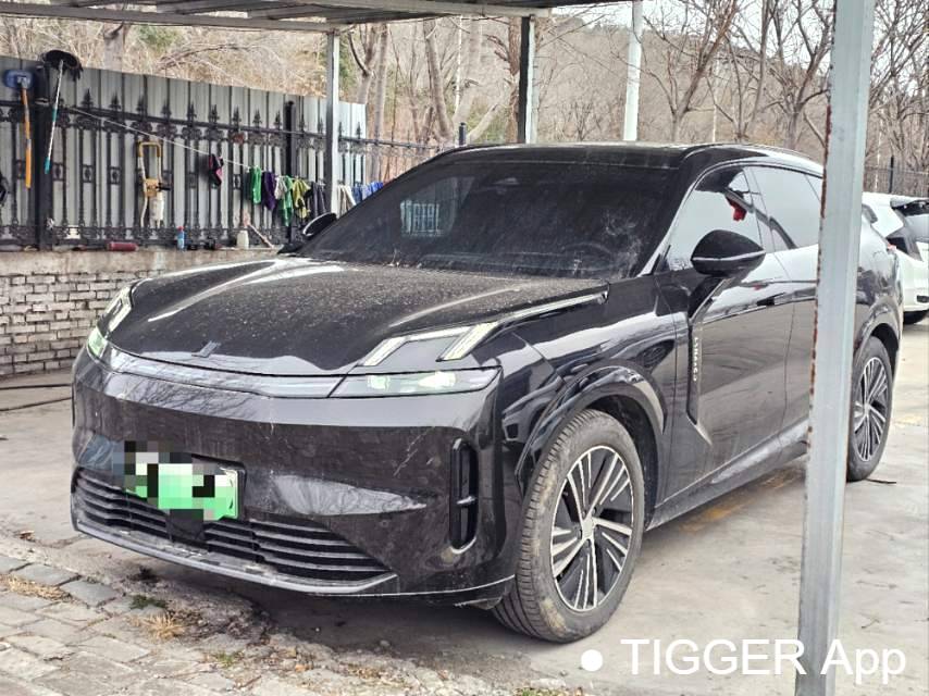 LYNK&CO 2023 LYNK&CO 08 EM-P 1.5T 120km Long Range Halo Automatic Transmission