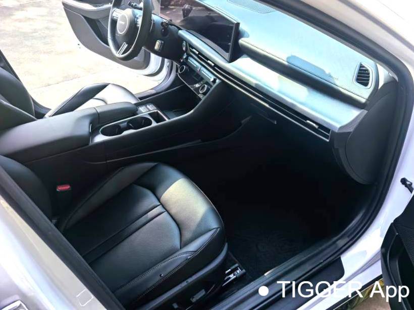 HYUNDAI Sonata 2024 11th Generation 1.5T Pro Automatic