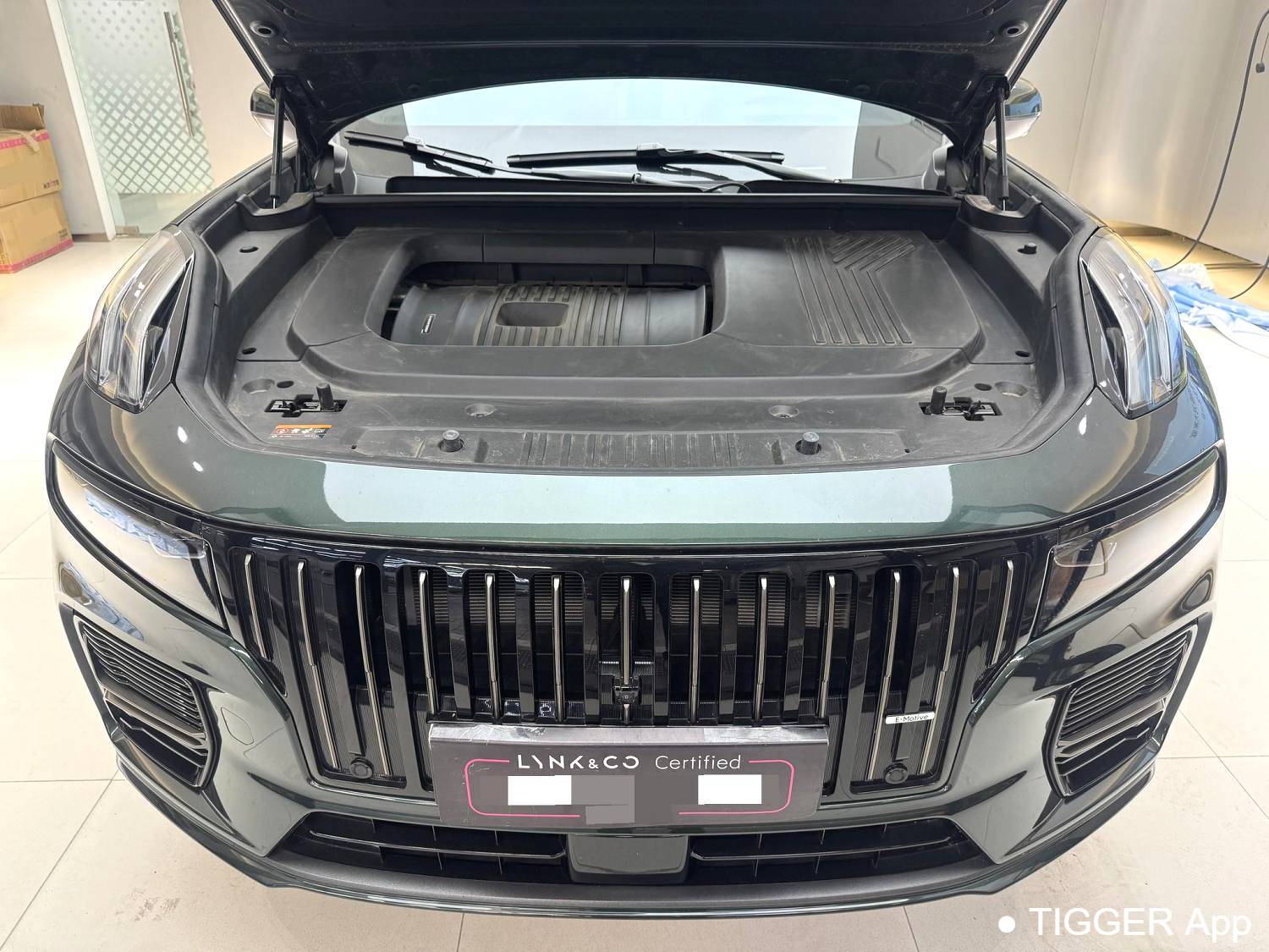 LYNK&CO  2024 LYNK&CO  09 EM-P 2.0TD ULTRA 6-seater automatic transmission