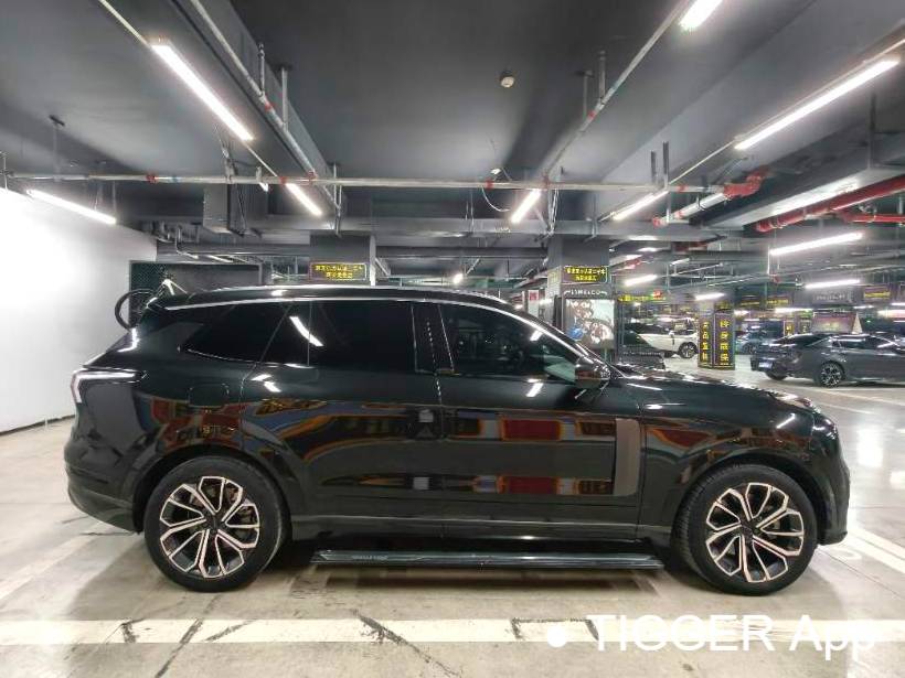 LYNK&CO  2023 LYNK&CO  09 EM-P 2.0TD Asian Games Executive Edition 5-seater automatic transmission