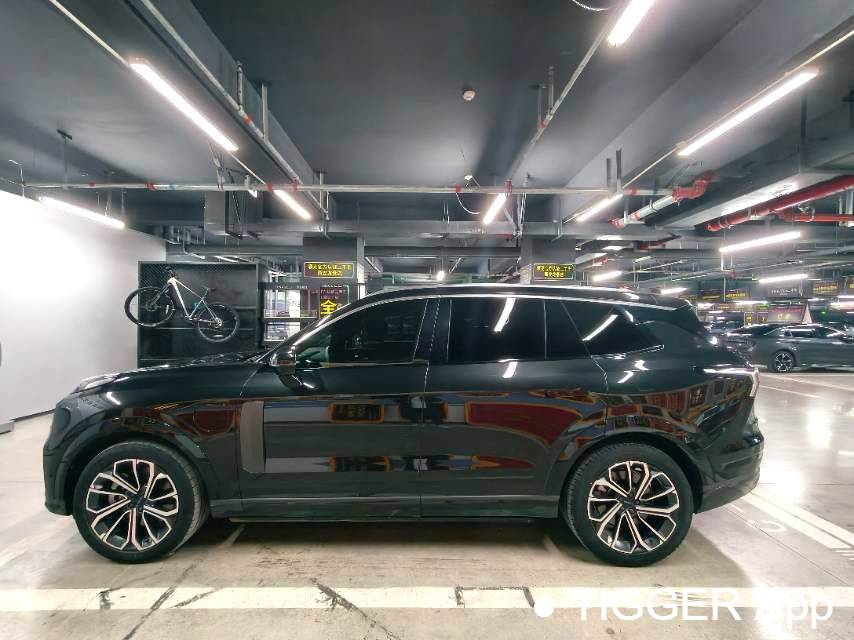 LYNK&CO  2023 LYNK&CO  09 EM-P 2.0TD Asian Games Executive Edition 5-seater automatic transmission