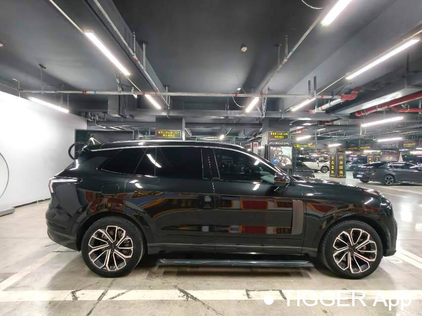 LYNK&CO  2023 LYNK&CO  09 EM-P 2.0TD Asian Games Executive Edition 5-seater automatic transmission