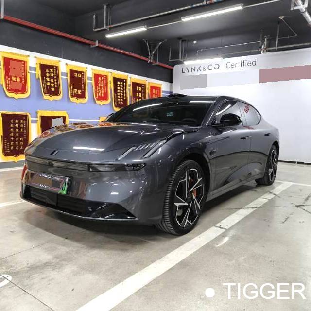 LYNK&CO 2025 Z10 95kWh 702km four-wheel drive intelligent driving Ultra automatic transmission سيارة مستعملة