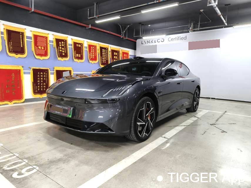 LYNK&CO 2025 Z10 95kWh 702km four-wheel drive intelligent driving Ultra automatic transmission