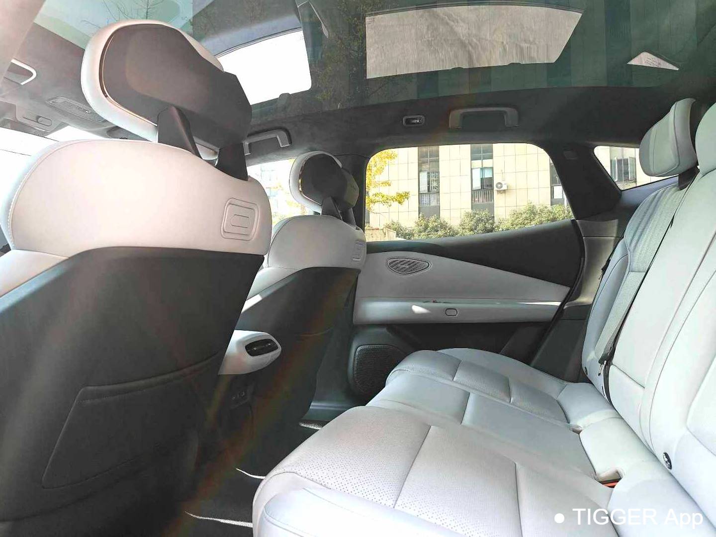 LYNK&CO 2024 Z10 702km four-wheel drive intelligent driving Ultra automatic transmission