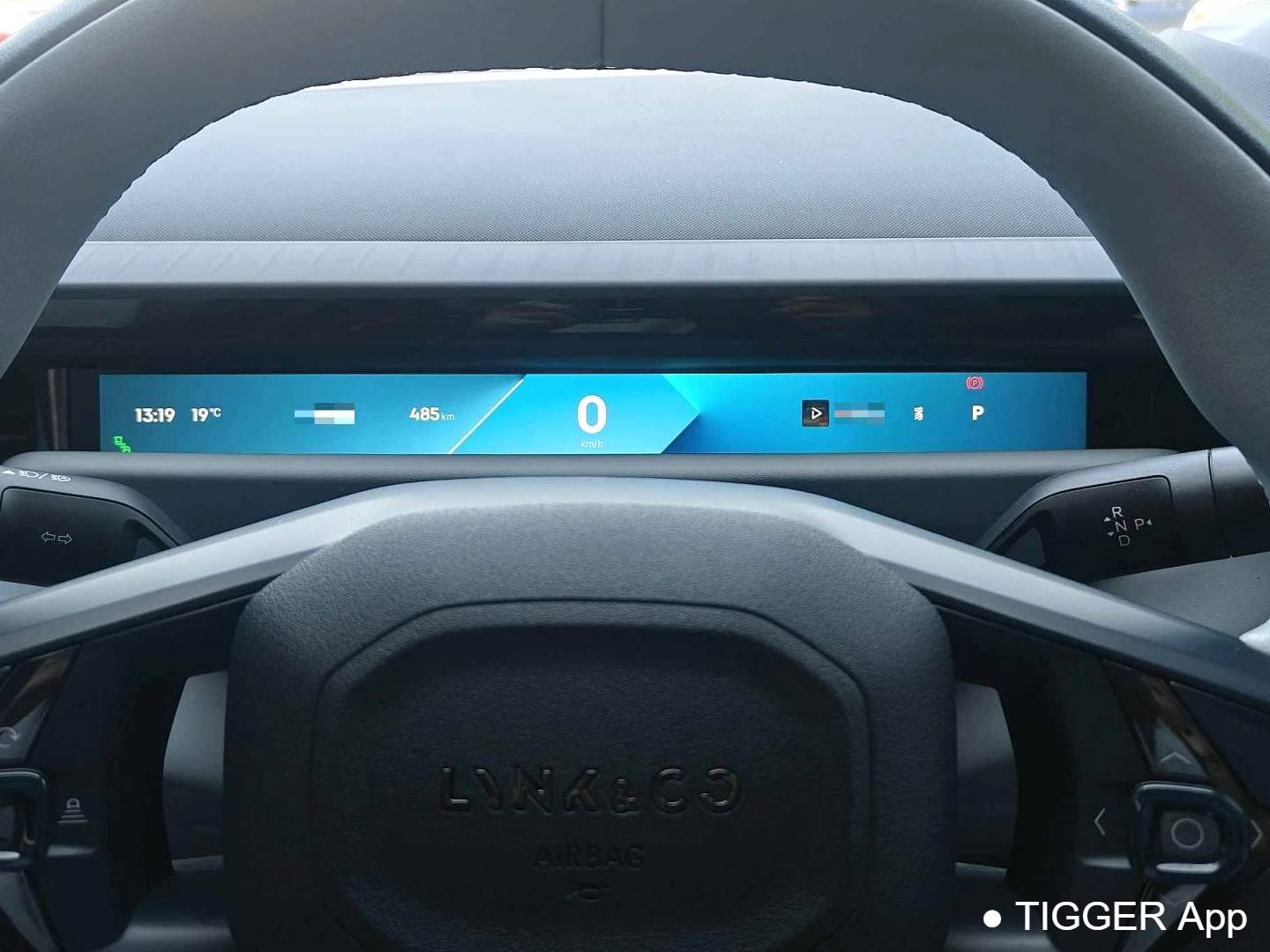 LYNK&CO 2024 Z10 702km four-wheel drive intelligent driving Ultra automatic transmission