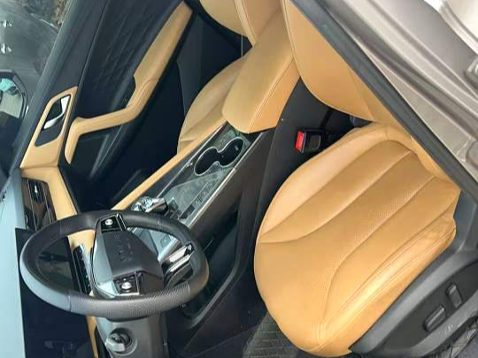 ROEWE 2023 RX5 1.5TGI 330TGI Super Sensing Flagship Edition Automatic Transmission