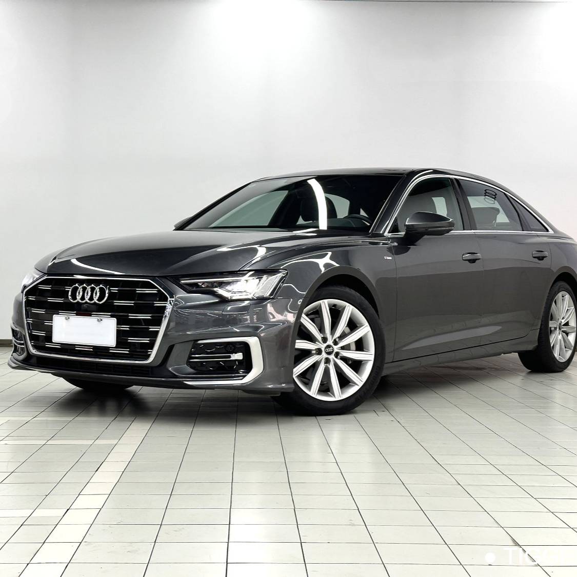 Audi 2024 A6L 2.0TFSI 45TFSI Select Dynamic Automatic Transmission Used Car