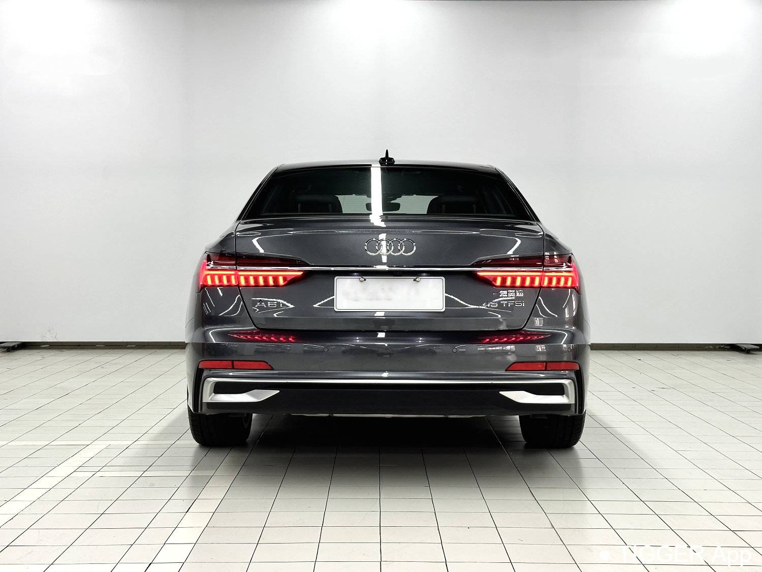 Audi 2024 A6L 2.0TFSI 45TFSI Select Dynamic Automatic Transmission