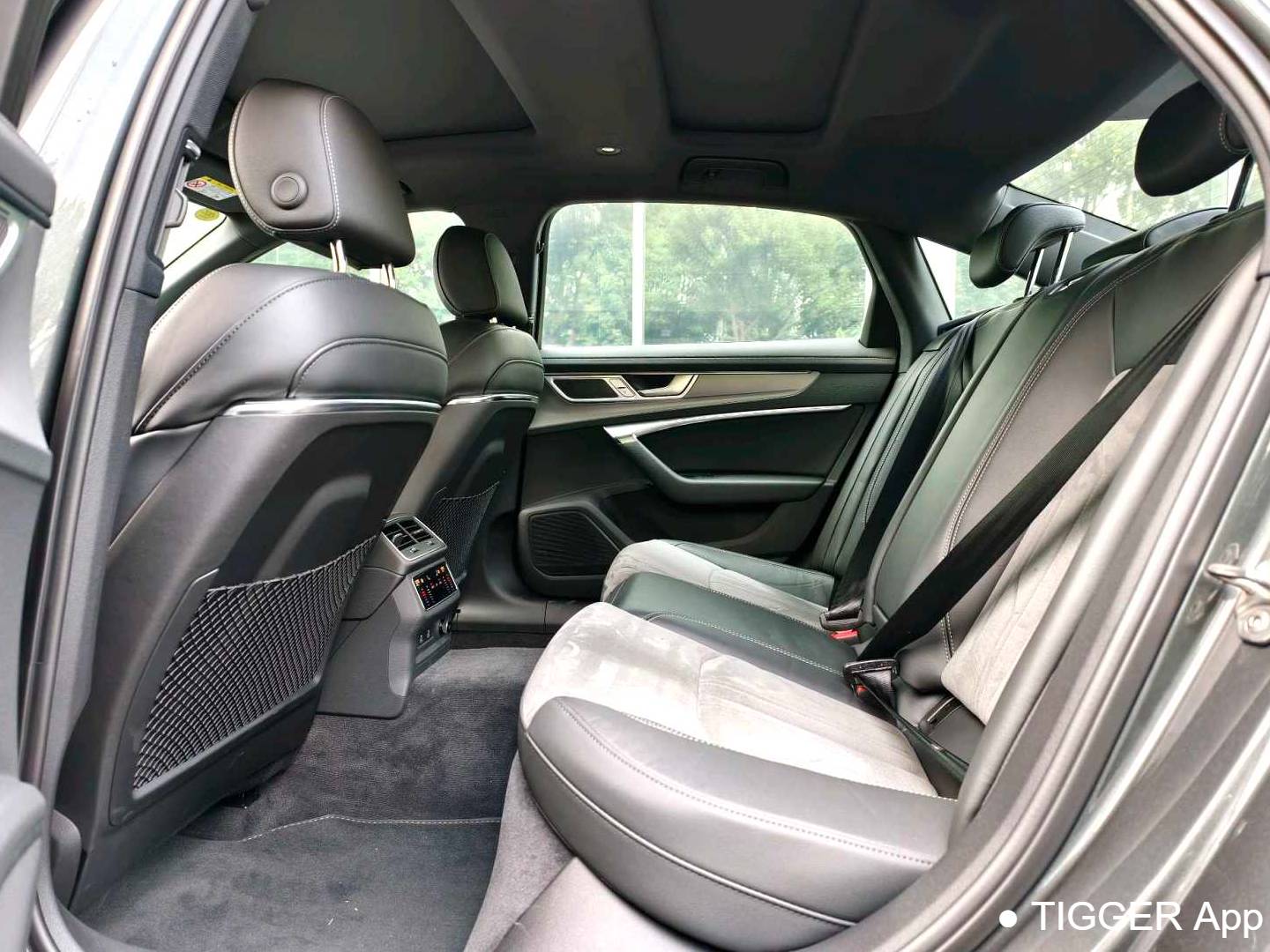 Audi 2024 A6L 2.0TFSI 45TFSI Select Dynamic Automatic Transmission