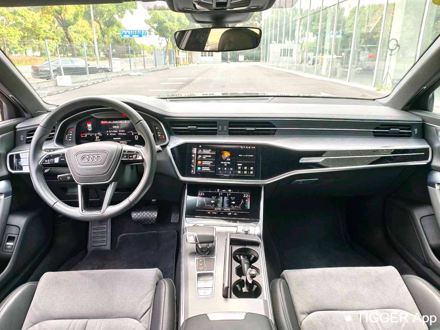 Audi 2024 A6L 2.0TFSI 45TFSI Select Dynamic Automatic Transmission