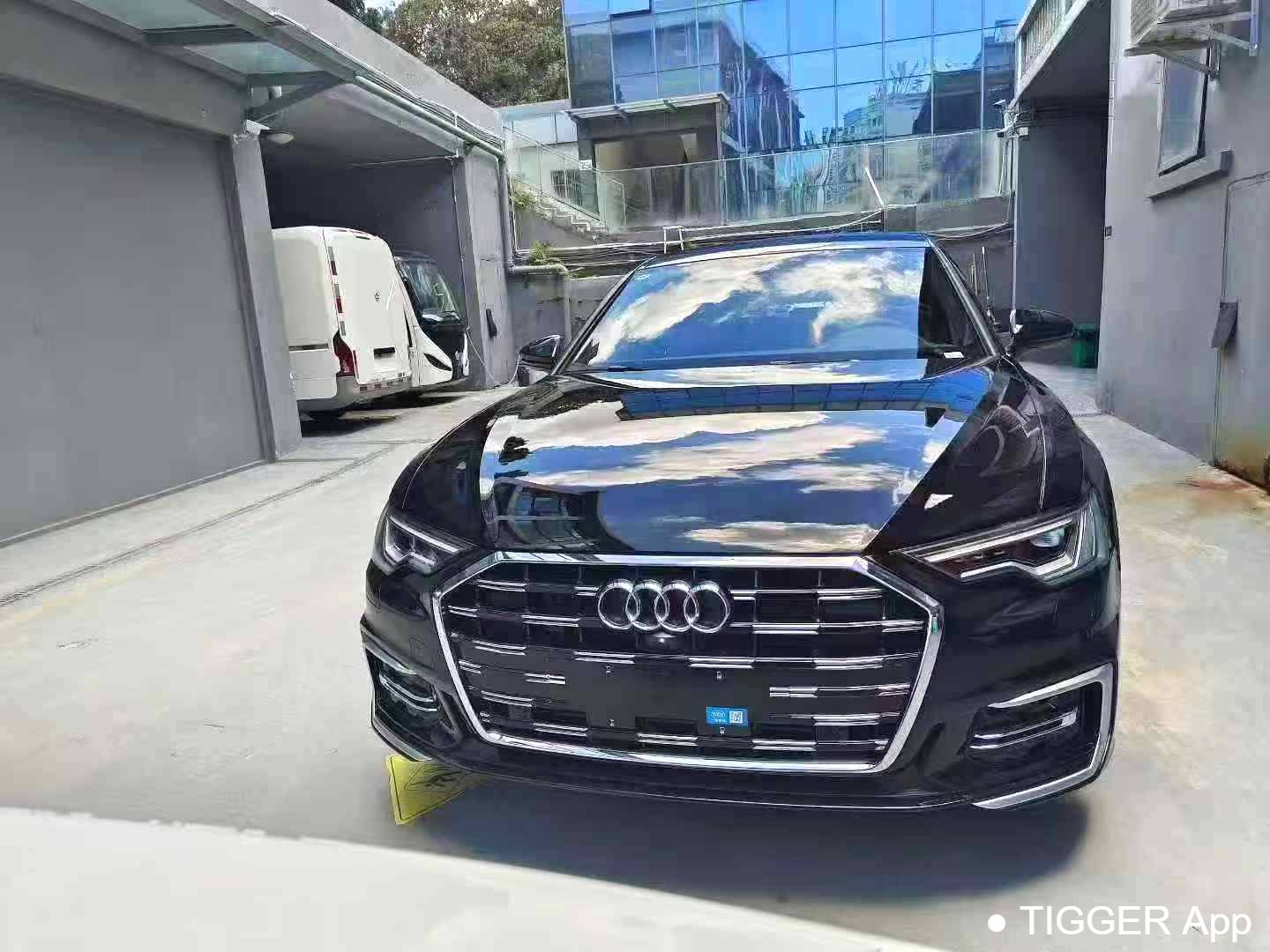 Audi 2026 A6L 2.0TFSI 45TFSI Select Dynamic Automatic Transmission