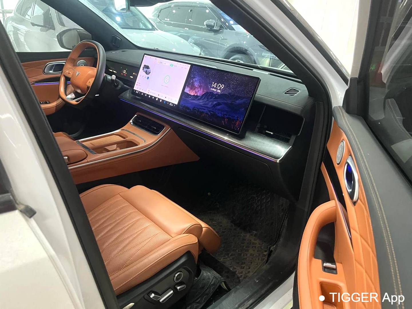 NETA  2024 NETA  L 310 Flash Charge Red Coat Edition Automatic Transmission