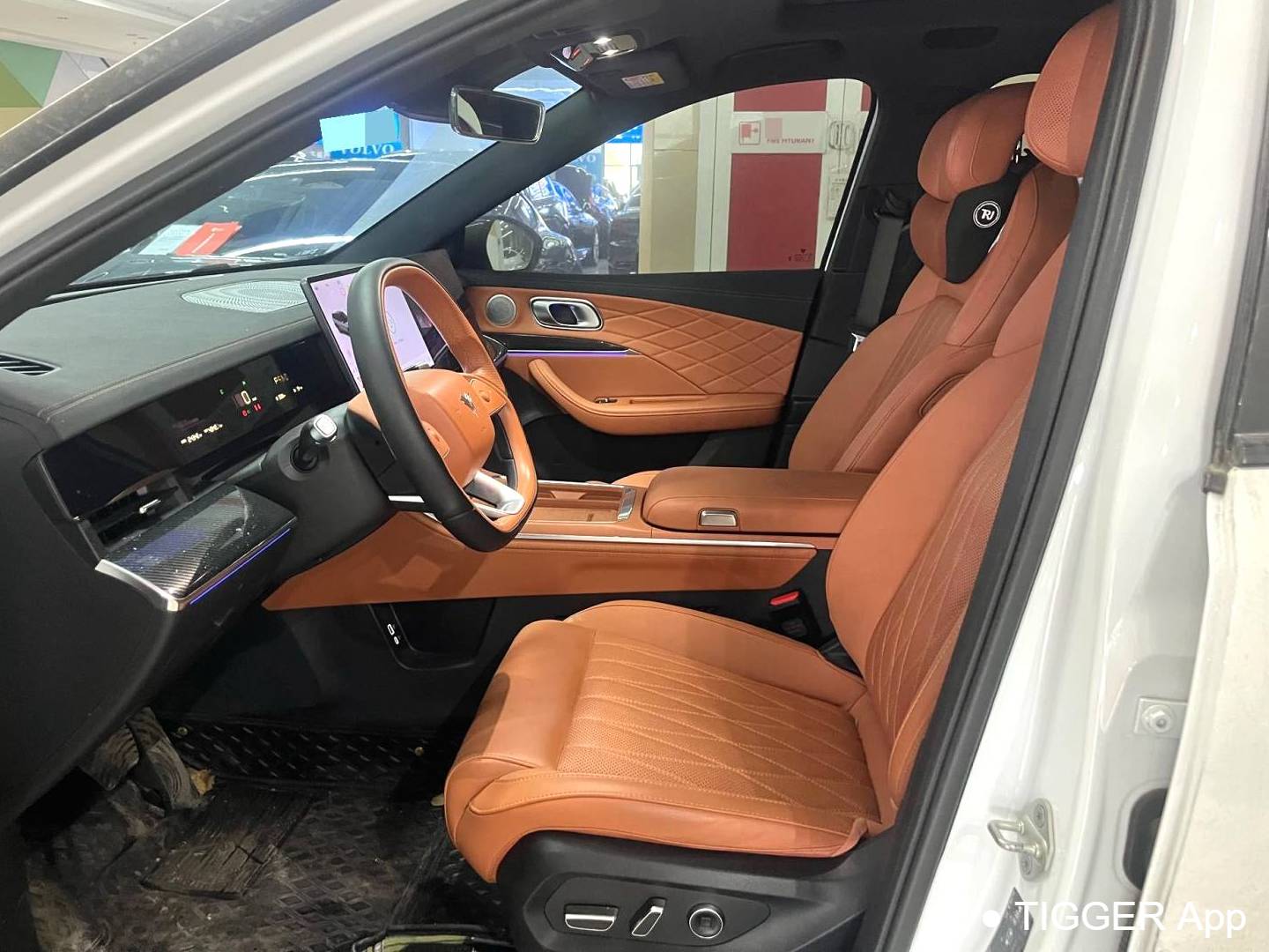 NETA  2024 NETA  L 310 Flash Charge Red Coat Edition Automatic Transmission