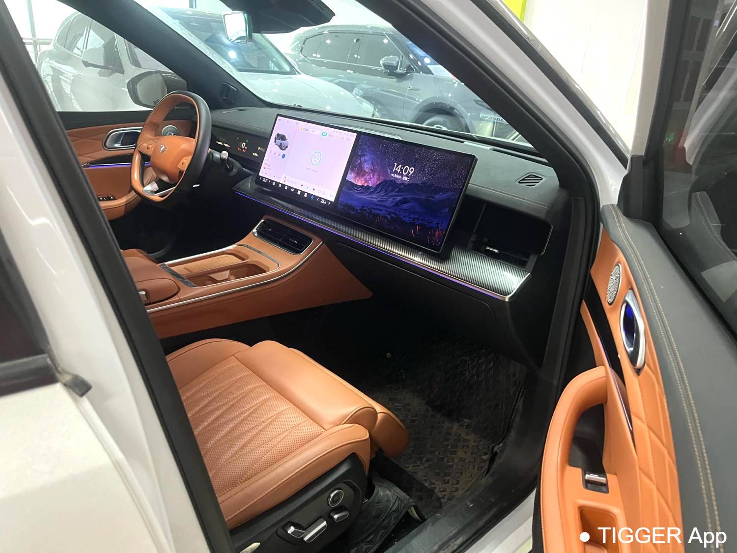 used NETA  2024 NETA  L 310 Flash Charge Red Coat Edition Automatic Transmission