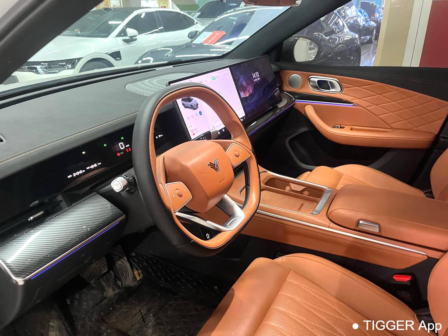 used NETA  2024 NETA  L 310 Flash Charge Red Coat Edition Automatic Transmission