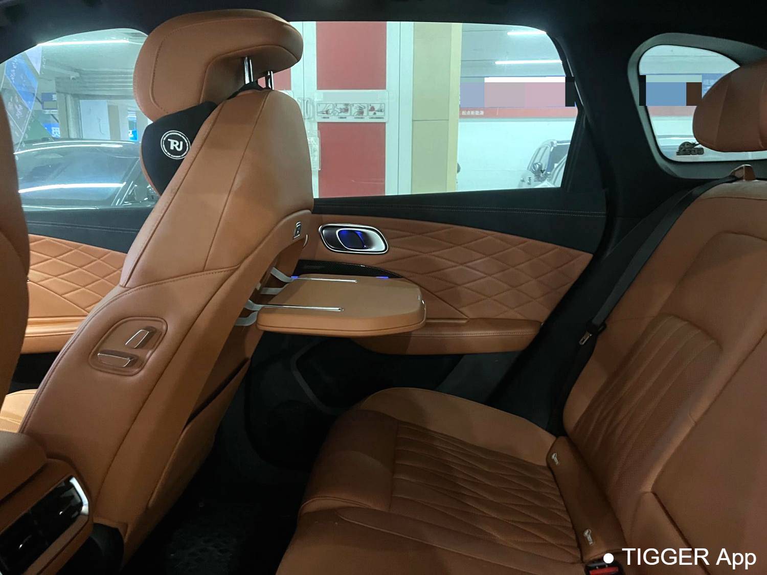 used NETA  2024 NETA  L 310 Flash Charge Red Coat Edition Automatic Transmission