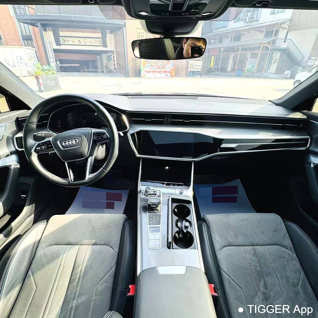 Audi 2024 A6L 2.0TFSI 45TFSI Select Dynamic Automatic Transmission