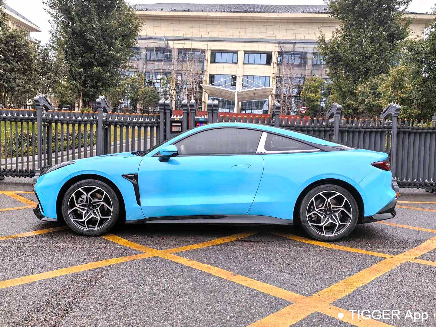  NETA  2023 NETA GT 560 Automatic Transmission