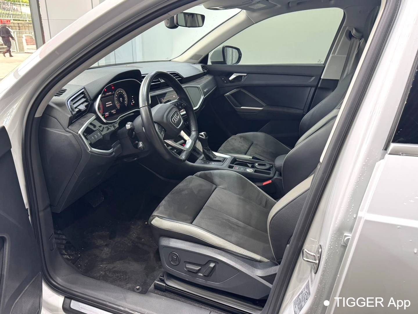 Audi 2023 Q3 1.4TFSI 35TFSI Sporty Style Automatic Transmission