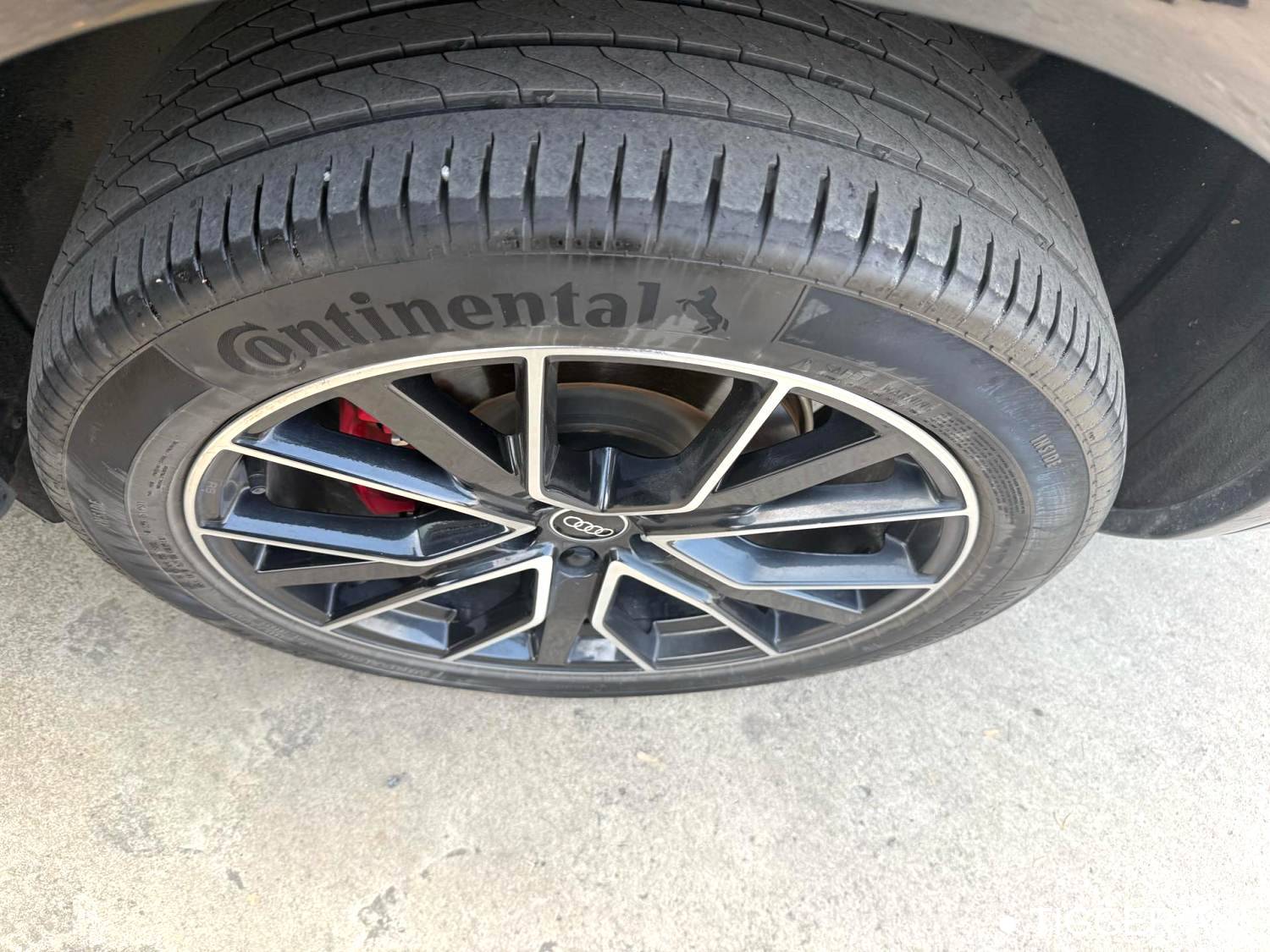 Audi 2023 Q5L 2.0TFSI 45TFSI Luxury Dynamic Automatic Transmission