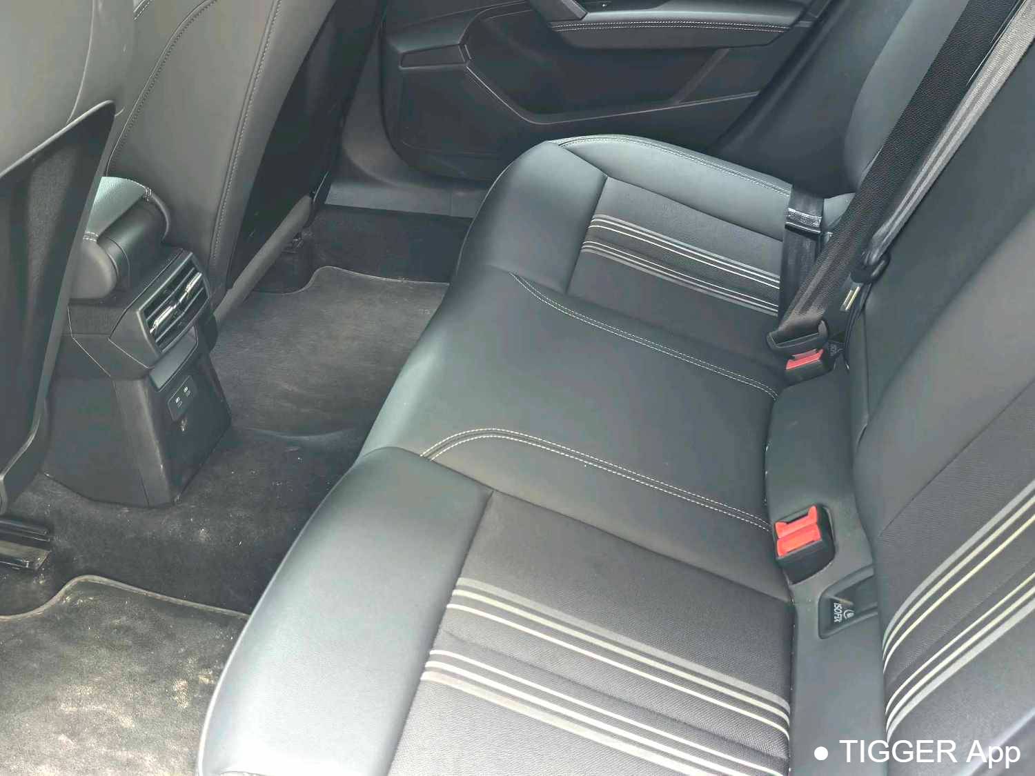 Audi 2024 A3L Limousine 1.4TFSI 35TFSI Fashion Sport Automatic Transmission