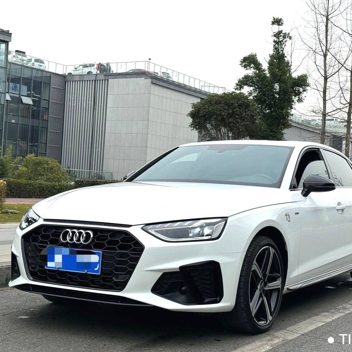 Audi 2024 A4L 2.0TFSI 40TFSI Luxury Dynamic Automatic Transmission 二手车