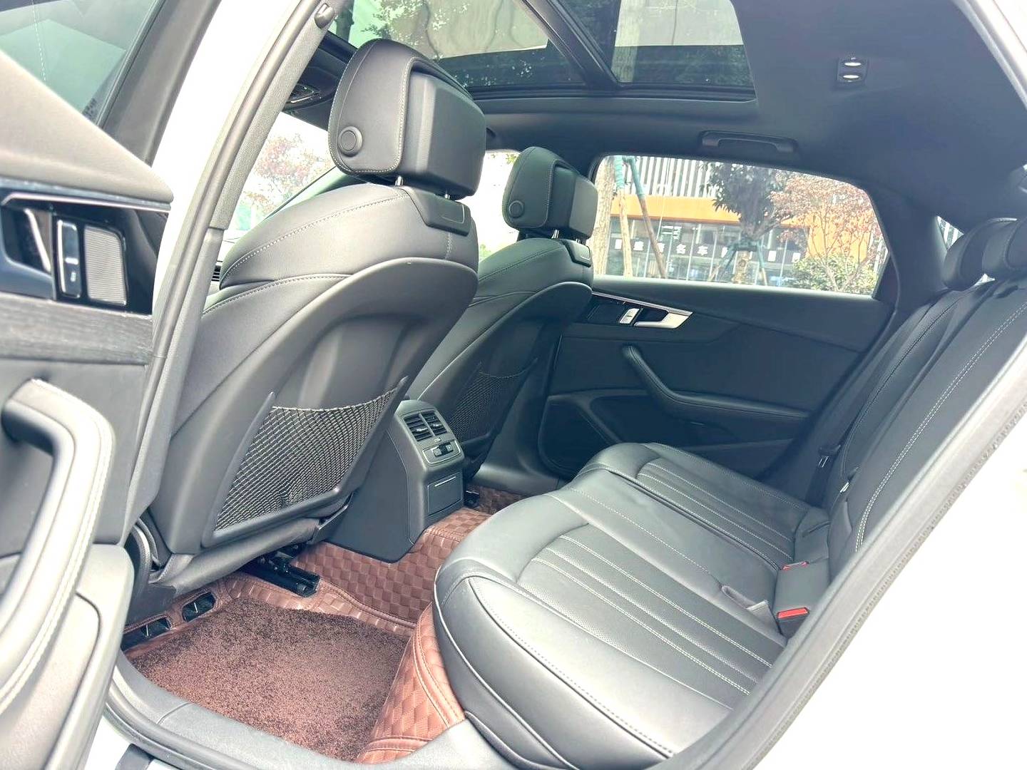 Audi 2024 A4L 2.0TFSI 40TFSI Luxury Dynamic Automatic Transmission