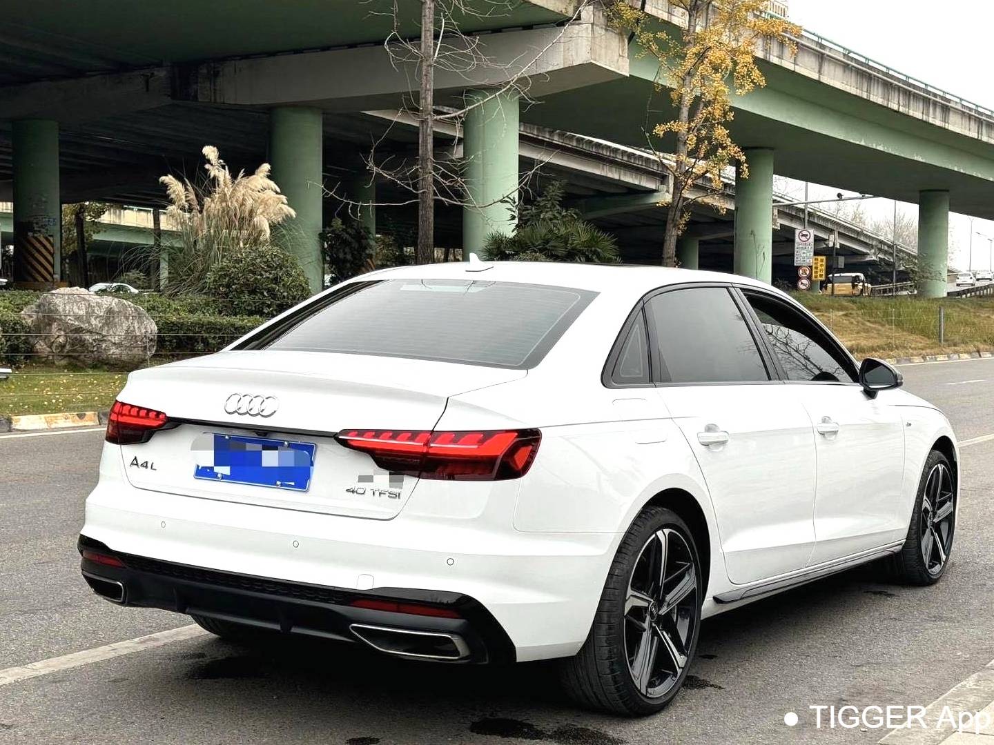 Audi 2024 A4L 2.0TFSI 40TFSI Luxury Dynamic Automatic Transmission