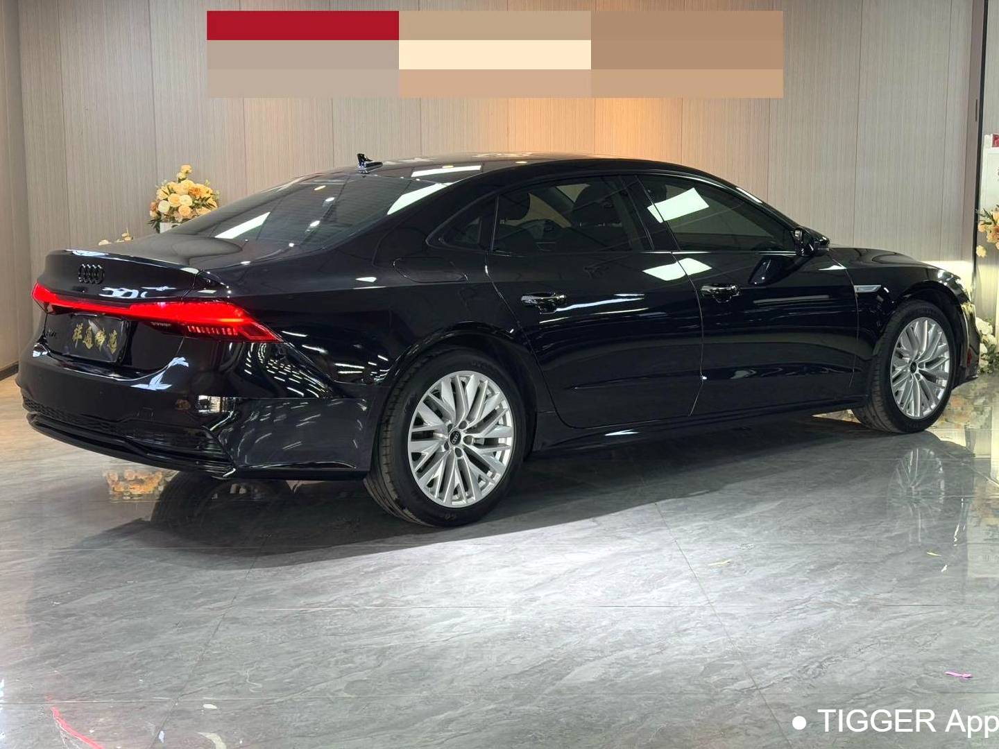 Audi 2024 A7L 2.0TFSI 45TFSI S-line Dreaming Flow Crystal Package Automatic Transmission