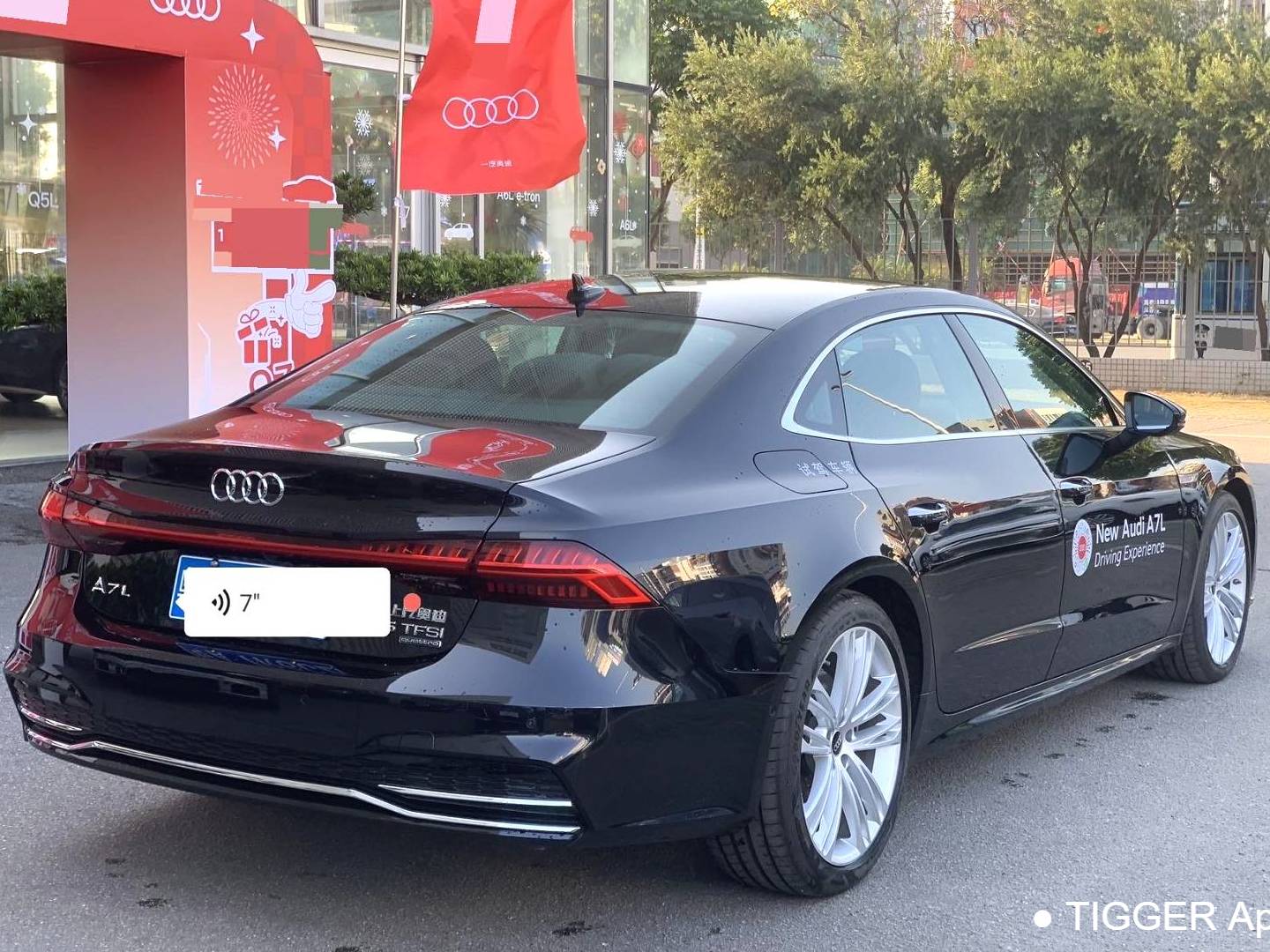 Audi 2024 A7L 2.0TFSI 45TFSI Quattro Luxury Automatic Transmission