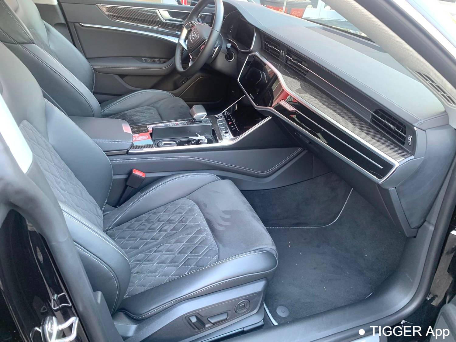 Audi 2024 A7L 2.0TFSI 45TFSI Quattro Luxury Automatic Transmission