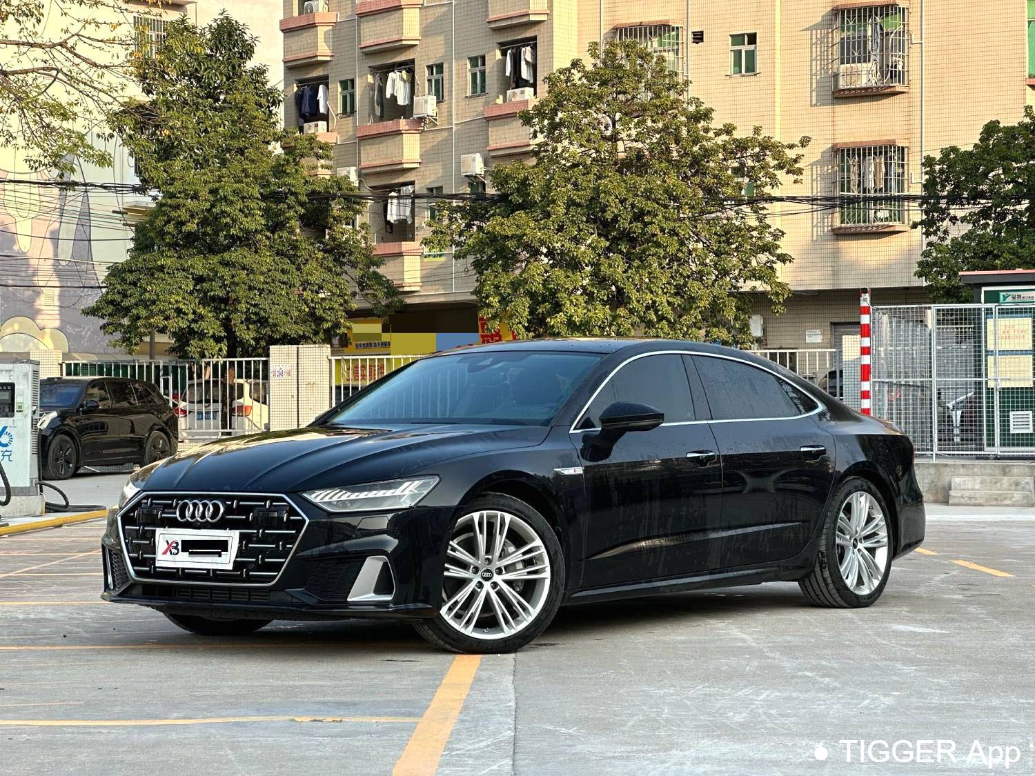 Audi 2024 A7L 2.0TFSI 45TFSI Quattro Luxury Automatic Transmission