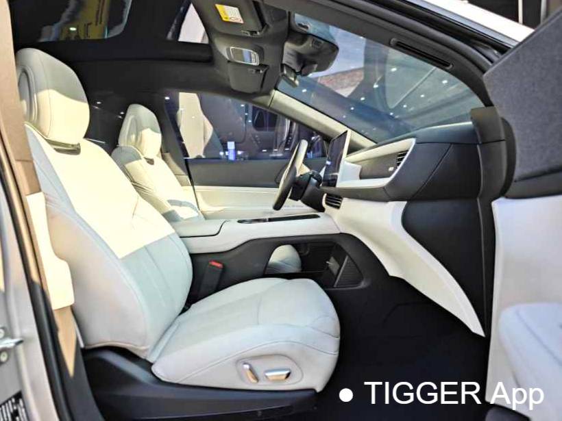 XPENG 2023 G6 580 Long Range Max Automatic Transmission