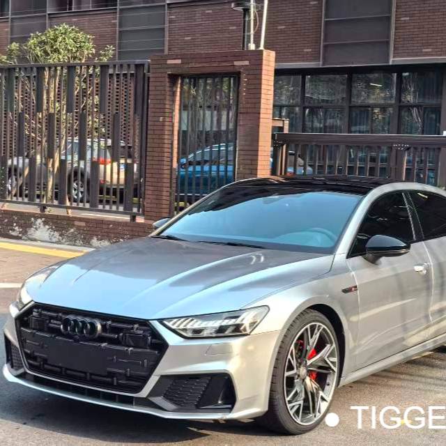 Audi 2022 A7L 2.0TFSI 45TFSI Quattro S-line Paladin Automatic Transmission 二手车