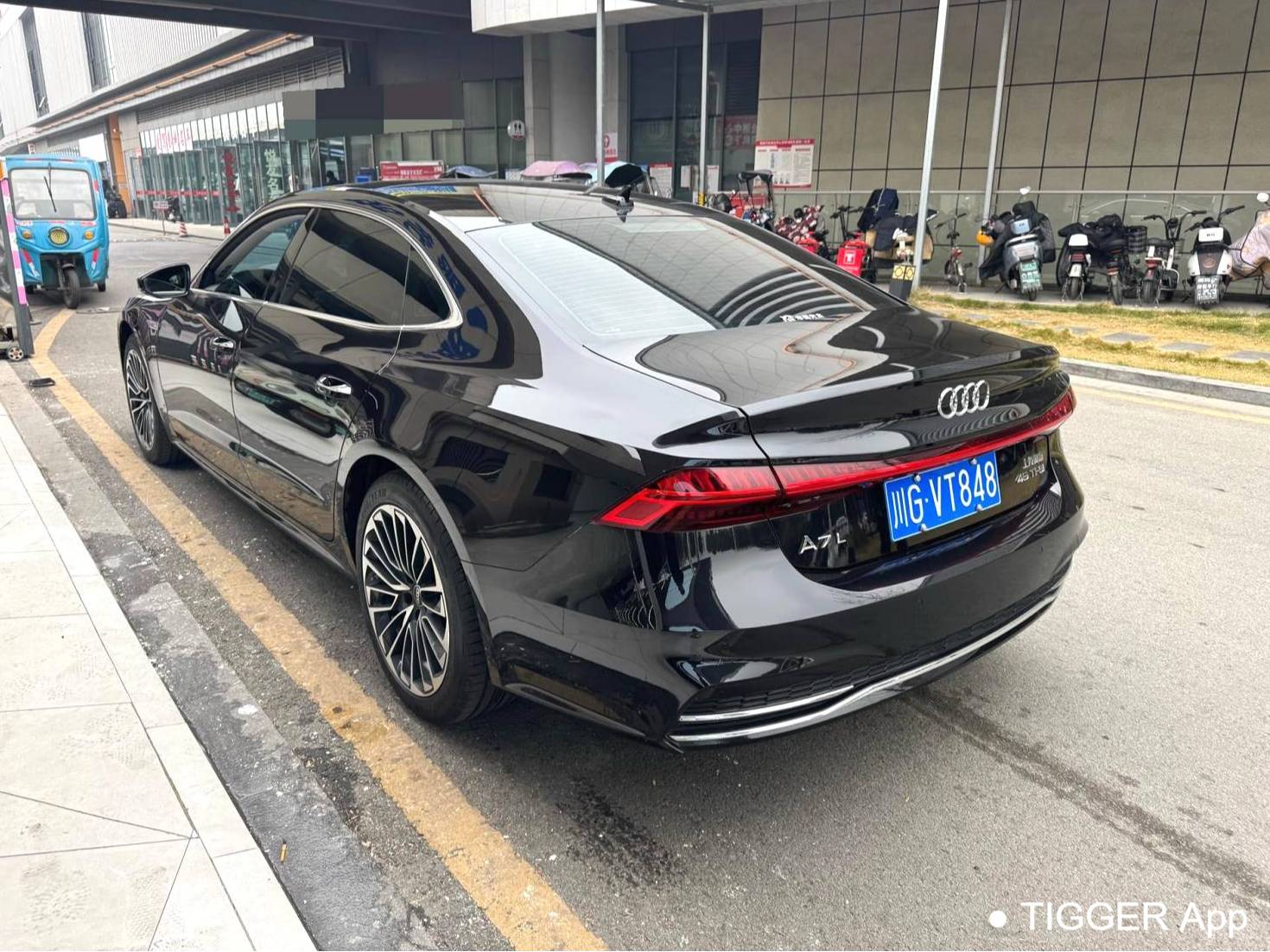 Audi 2024 A7L 2.0TFSI 45TFSI Luxury Automatic Transmission