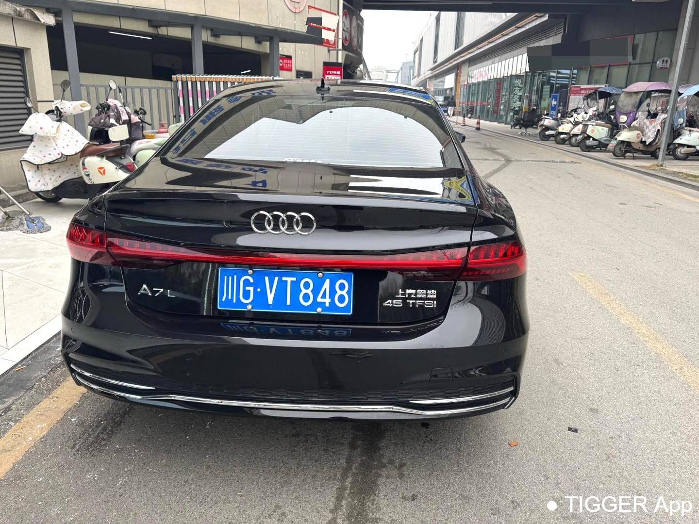 Audi 2024 A7L 2.0TFSI 45TFSI Luxury Automatic Transmission