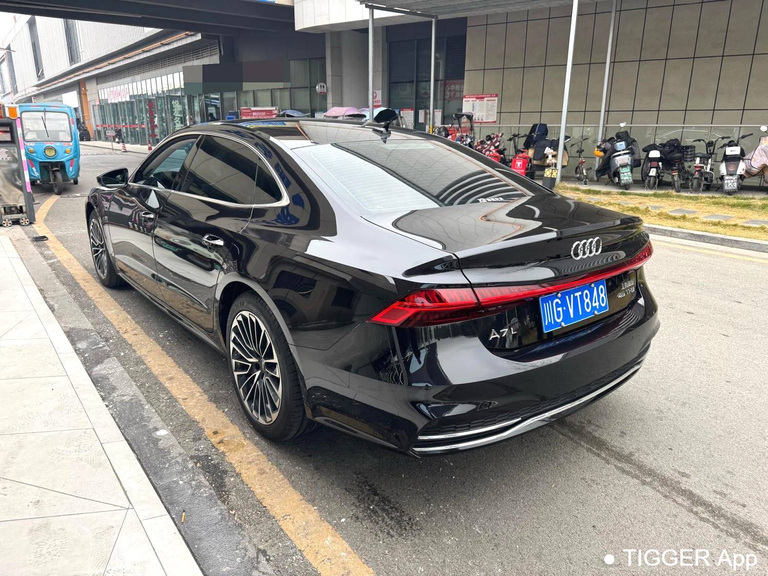 Audi 2024 A7L 2.0TFSI 45TFSI Luxury Automatic Transmission